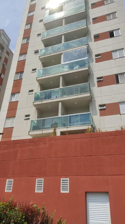 Apartamento Na Praia De Enseada グァルジャー エクステリア 写真