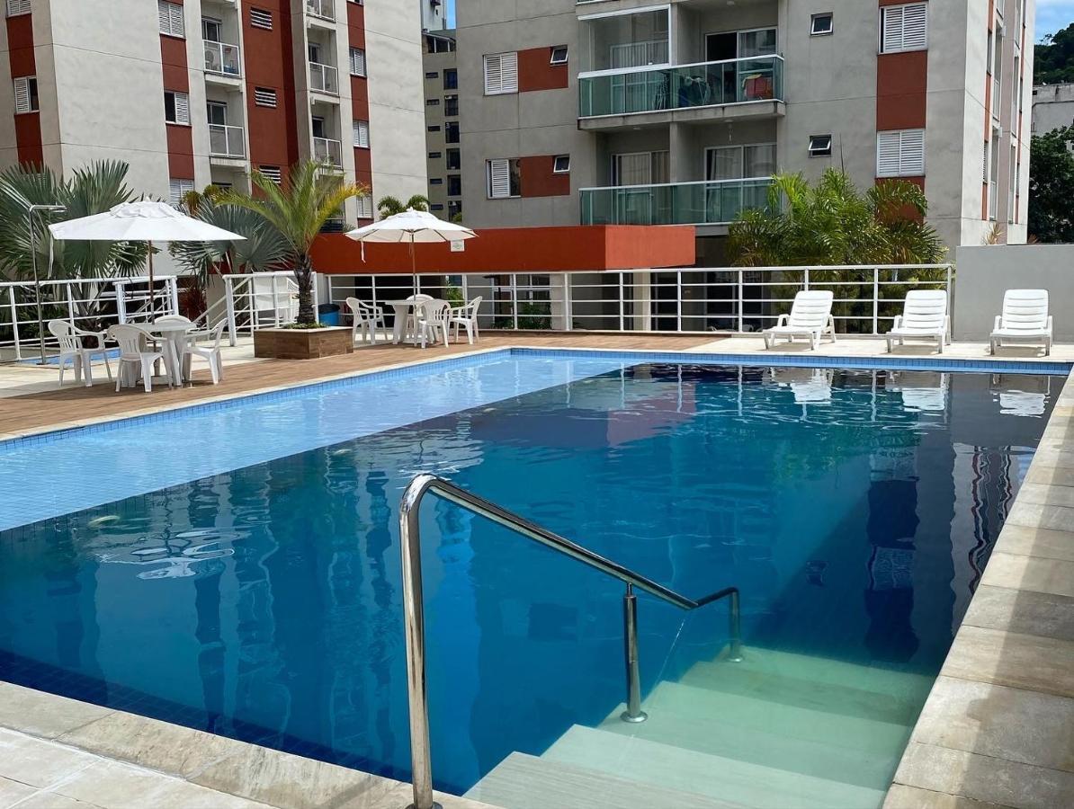 Apartamento Na Praia De Enseada グァルジャー エクステリア 写真